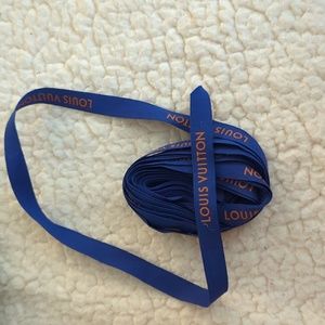 Louis Vuitton ribbon